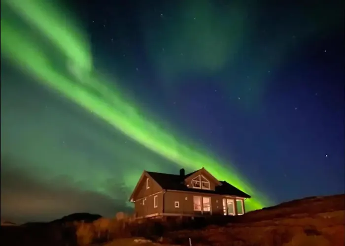 Lofoten Midnightsun Northern Lights Golf Horses Dom wakacyjny *